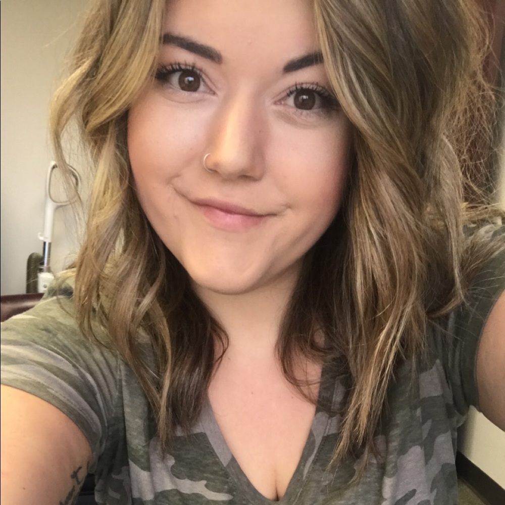 Meet your Posher, Tricia